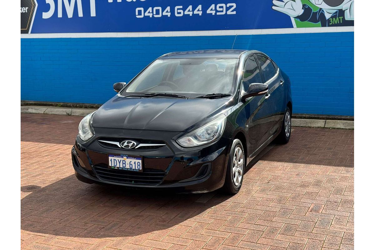 2012 Hyundai Accent Active RB