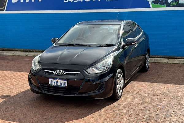 2012 Hyundai Accent Active RB