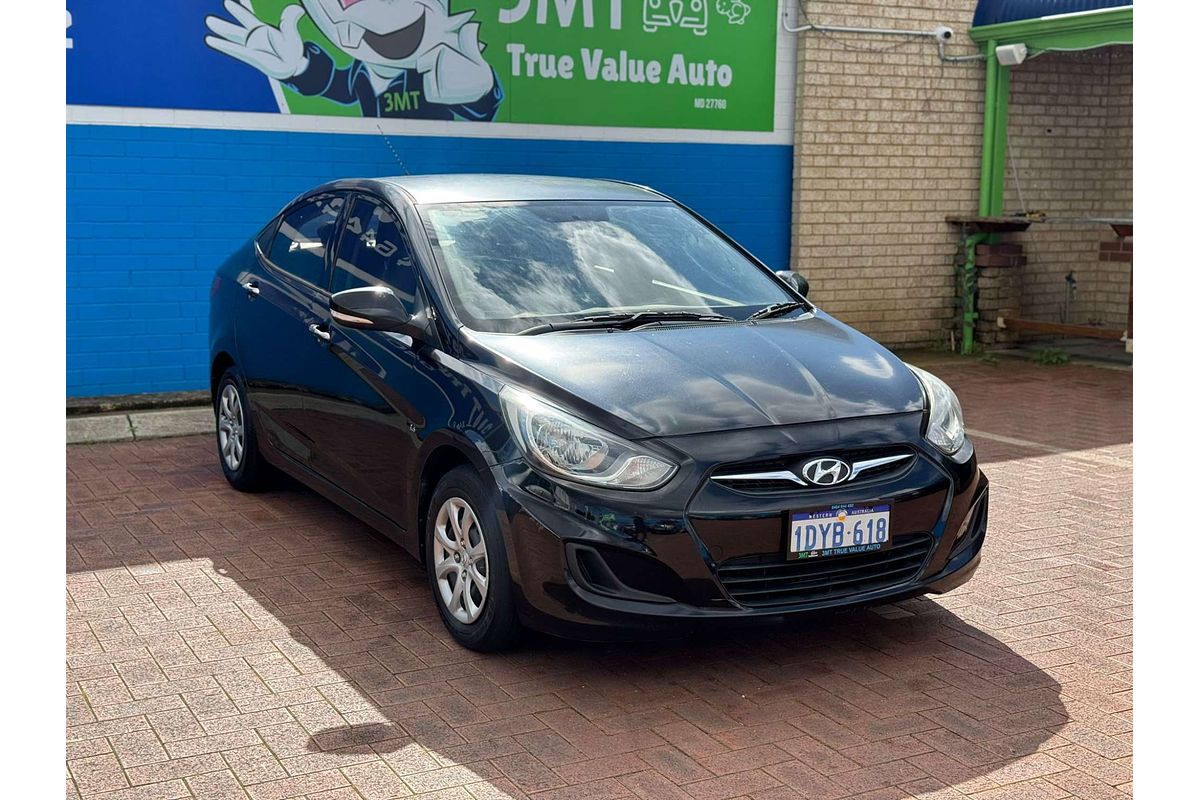 2012 Hyundai Accent Active RB
