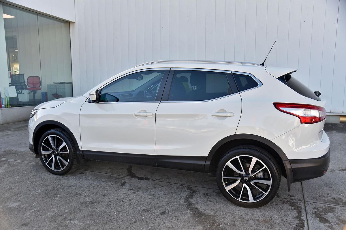 2017 Nissan QASHQAI Ti J11