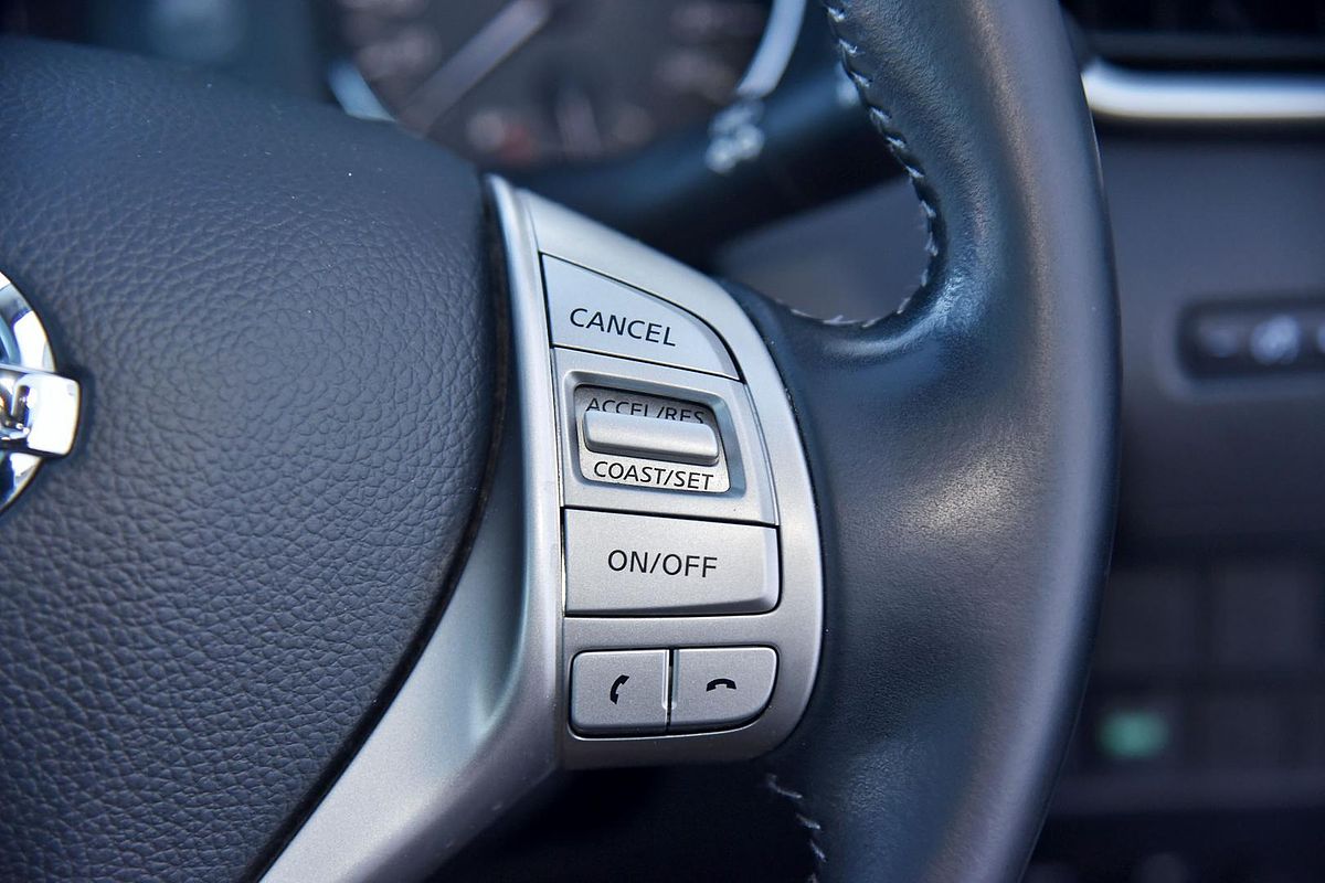 2017 Nissan QASHQAI Ti J11
