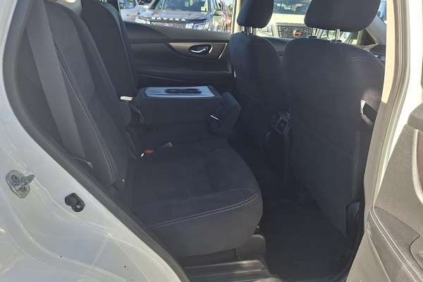 2017 Nissan X-TRAIL ST T32