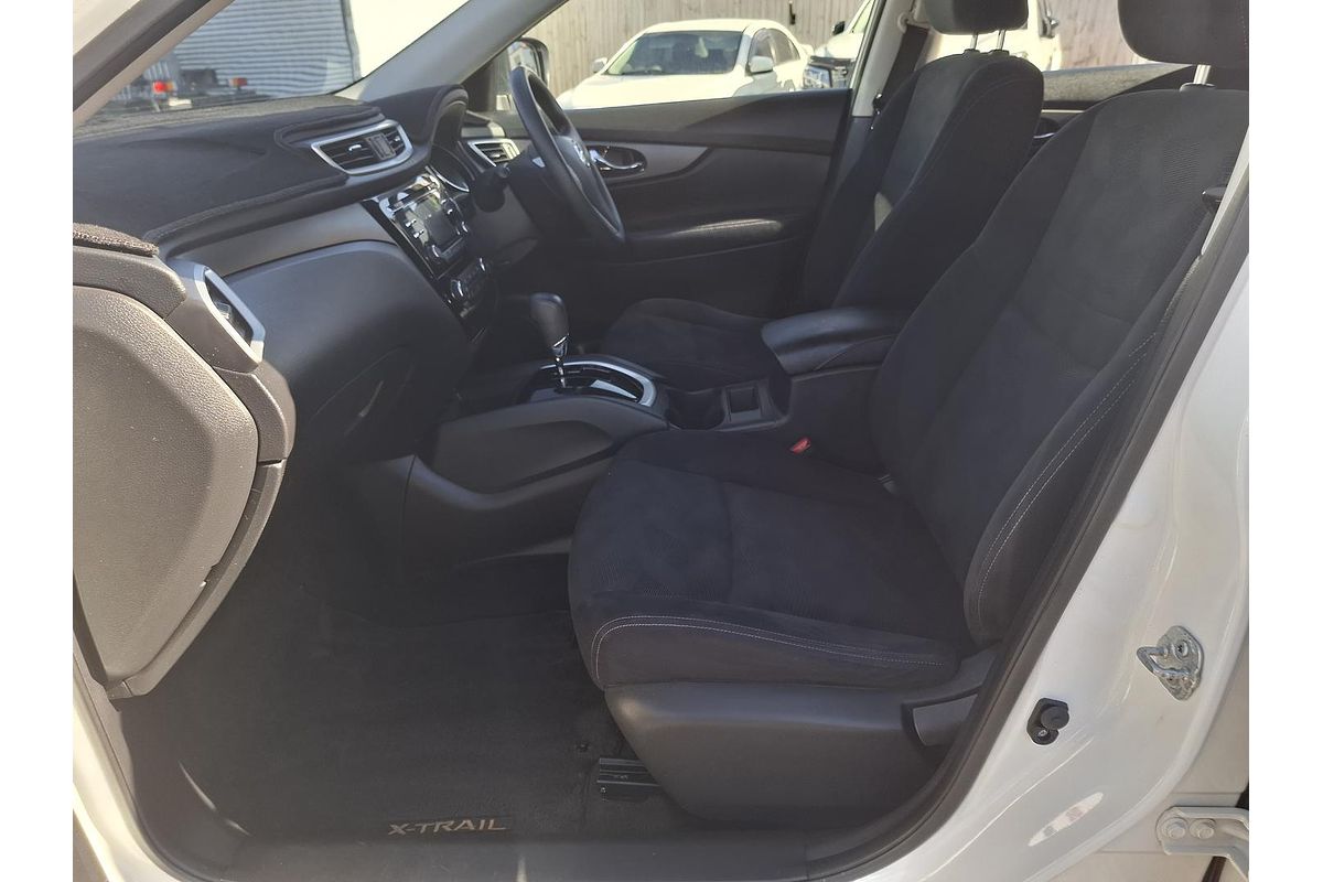 2017 Nissan X-TRAIL ST T32