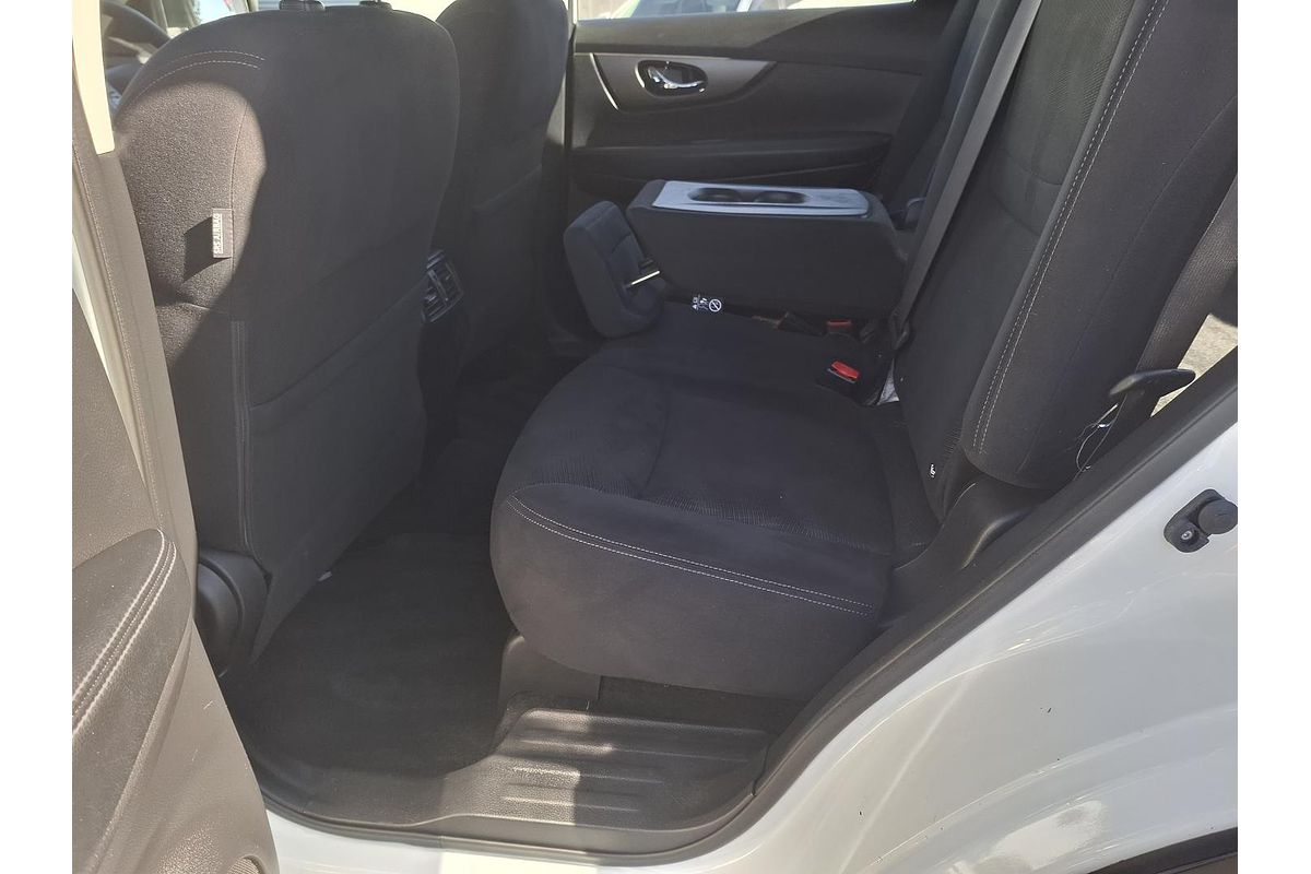 2017 Nissan X-TRAIL ST T32
