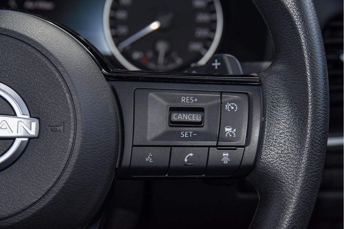 2024 Nissan X-TRAIL ST T33