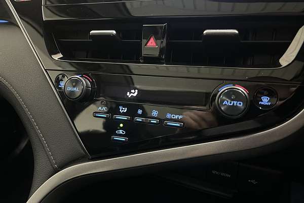 2021 Toyota Camry SL AXVH70R