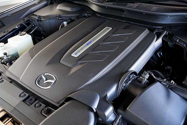 2025 Mazda CX-80 P50e GT KL