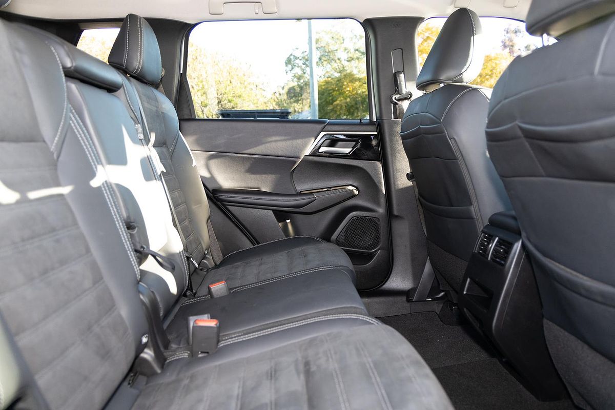 2023 Mitsubishi Outlander Aspire ZM