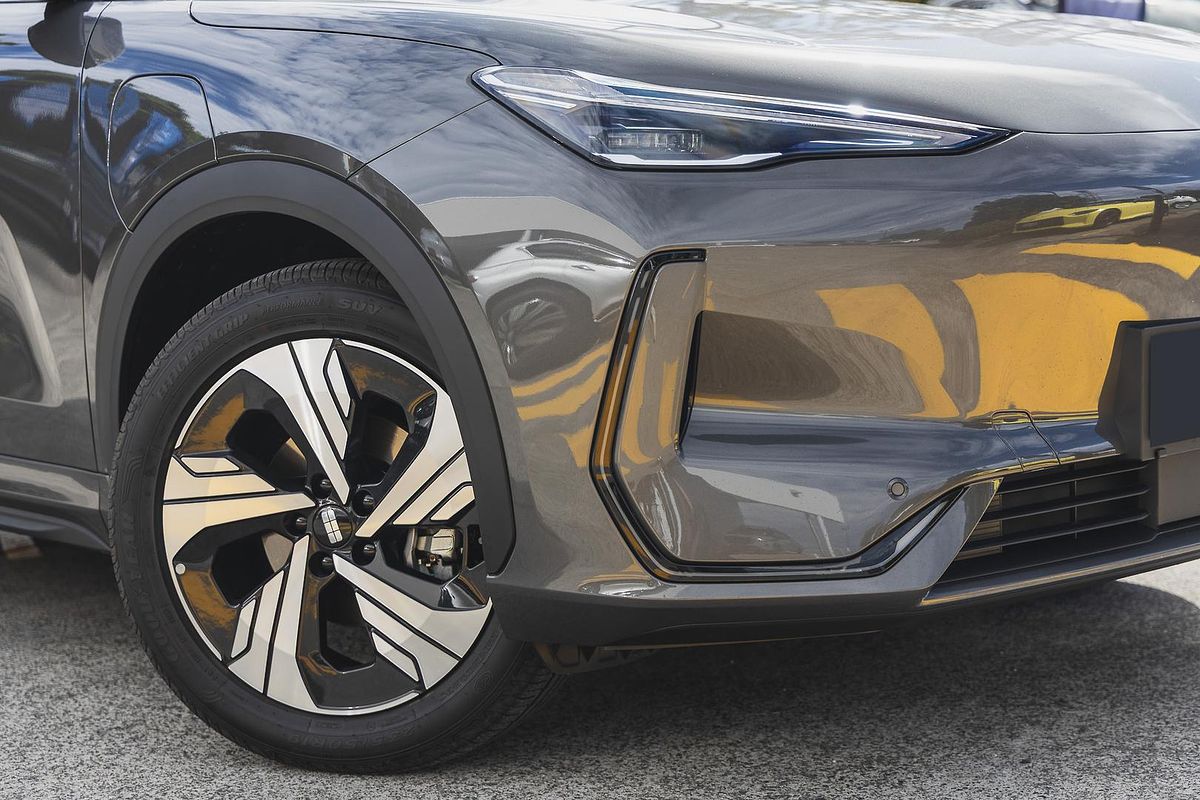 2025 Geely EX5 Inspire E245