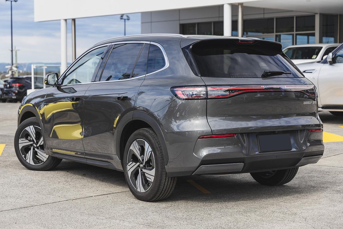 2025 Geely EX5 Inspire E245