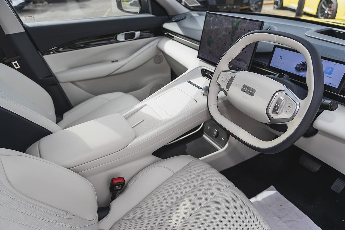 2025 Geely EX5 Inspire E245