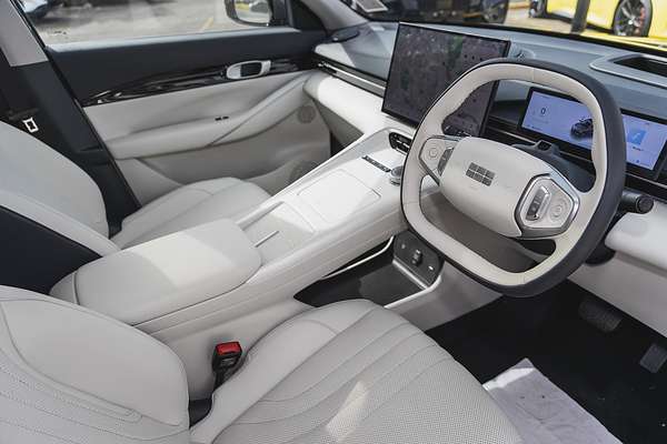 2025 Geely EX5 Inspire E245