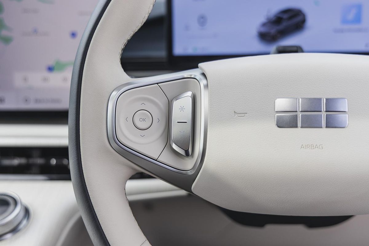 2025 Geely EX5 Inspire E245