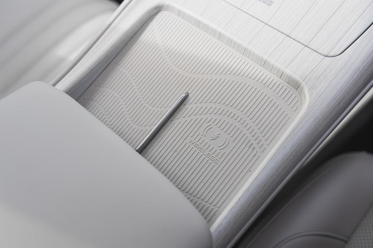 2025 Geely EX5 Inspire E245