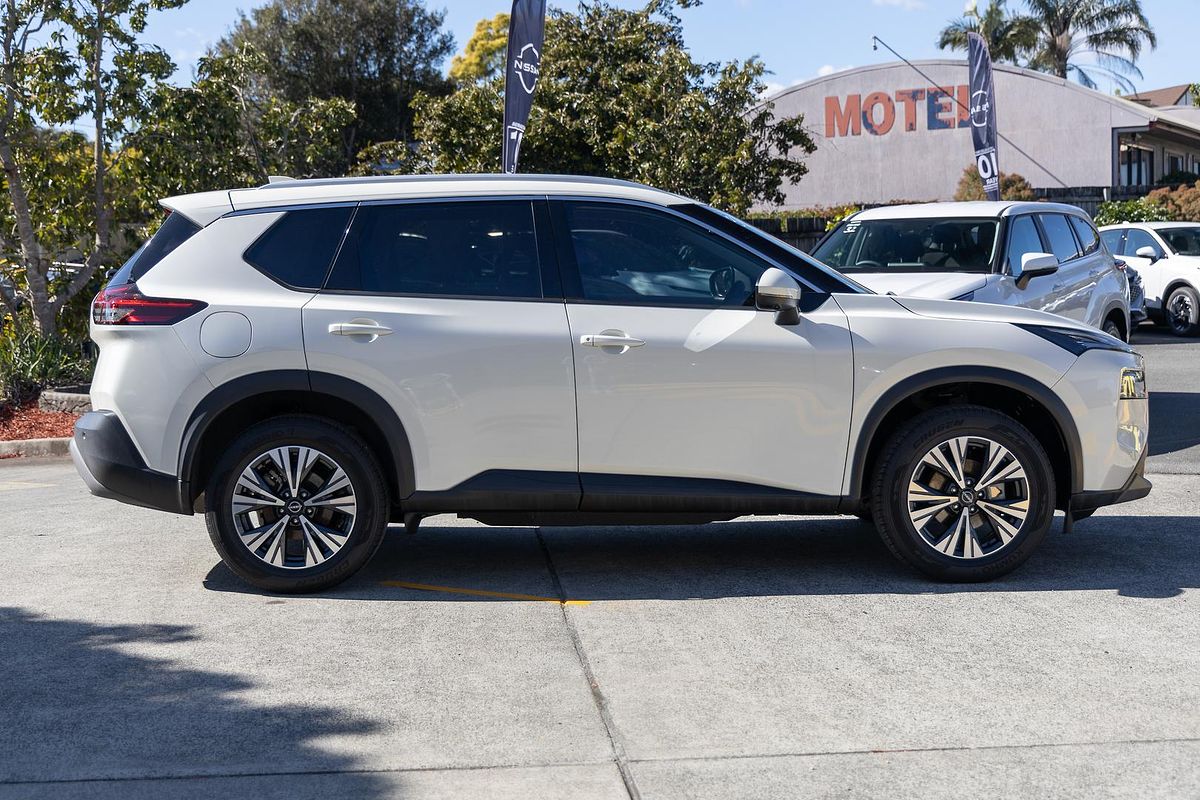 2023 Nissan X-TRAIL ST-L T33