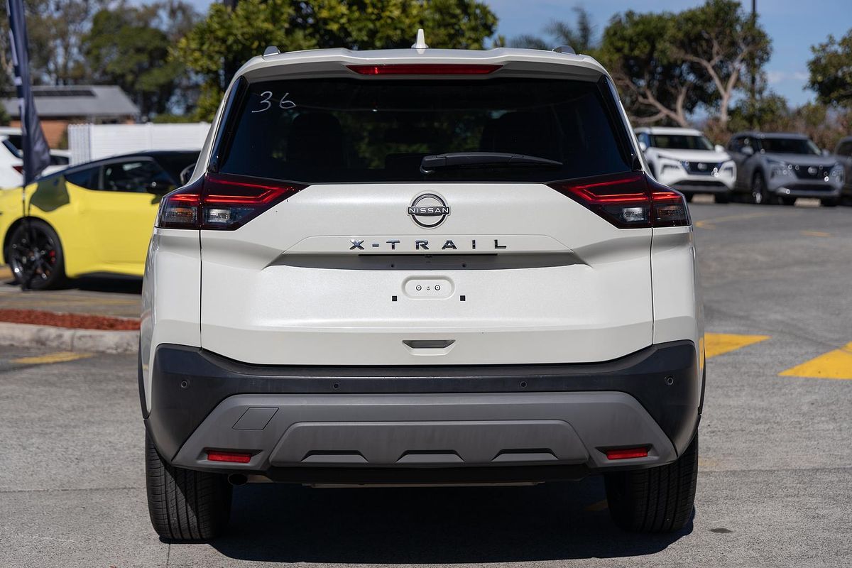 2023 Nissan X-TRAIL ST-L T33