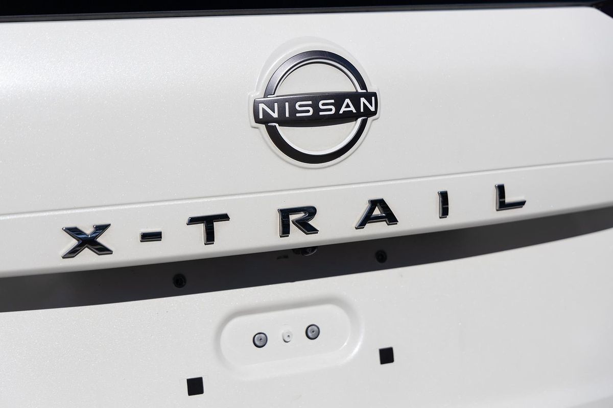 2023 Nissan X-TRAIL ST-L T33