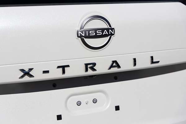2023 Nissan X-TRAIL ST-L T33