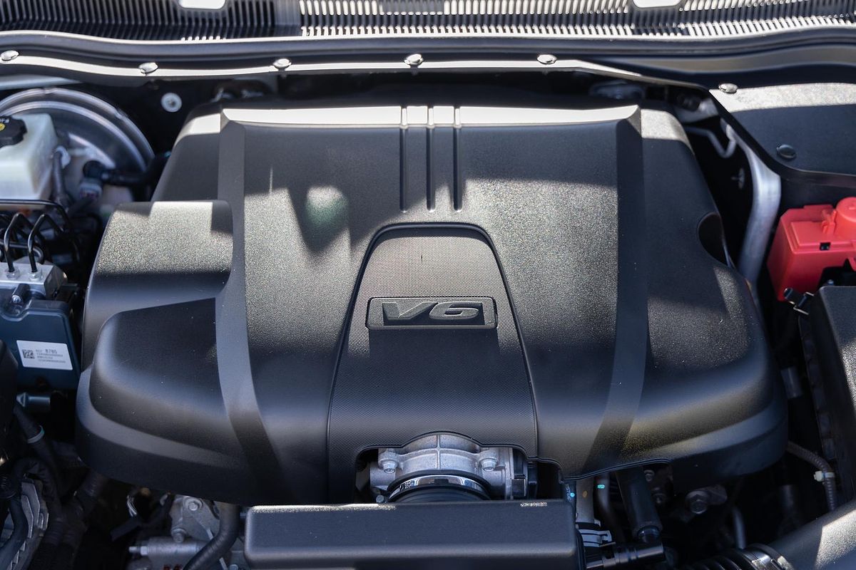 2016 Holden Ute SV6 Black VF Series II Rear Wheel Drive
