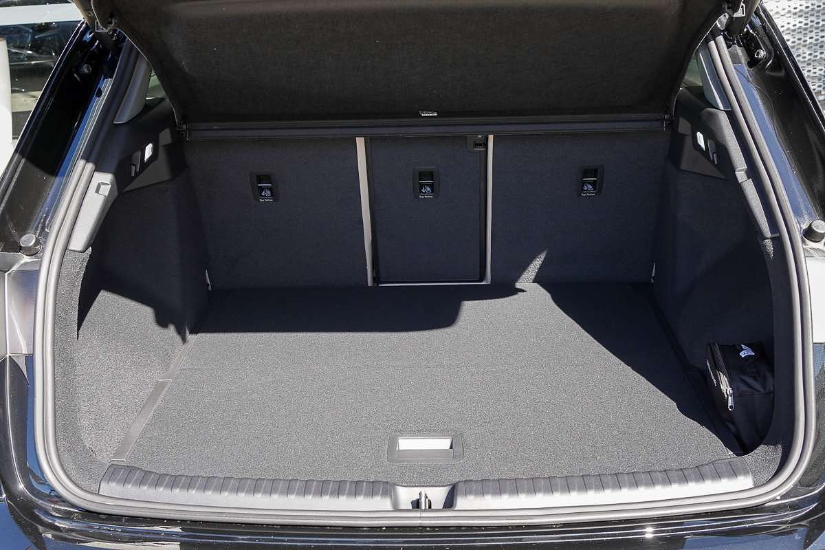 2024 Audi Q4 e-tron 45 F4