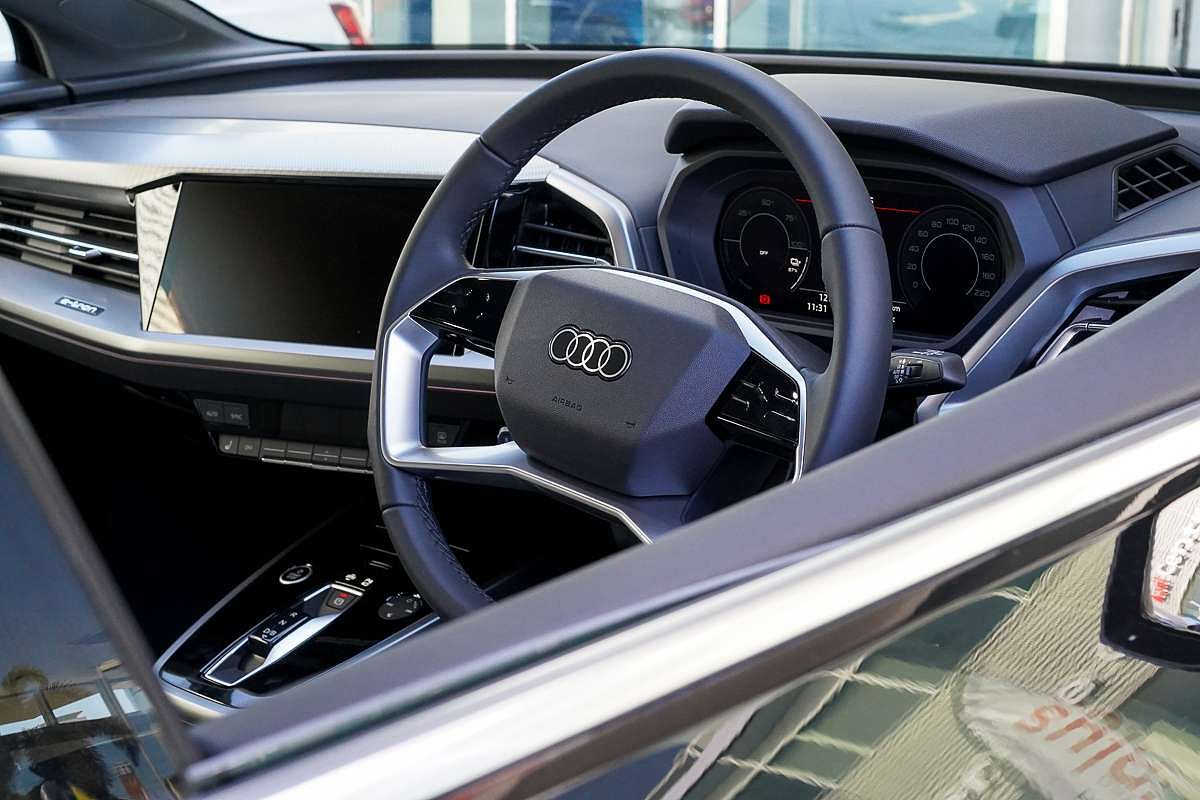 2024 Audi Q4 e-tron 45 F4