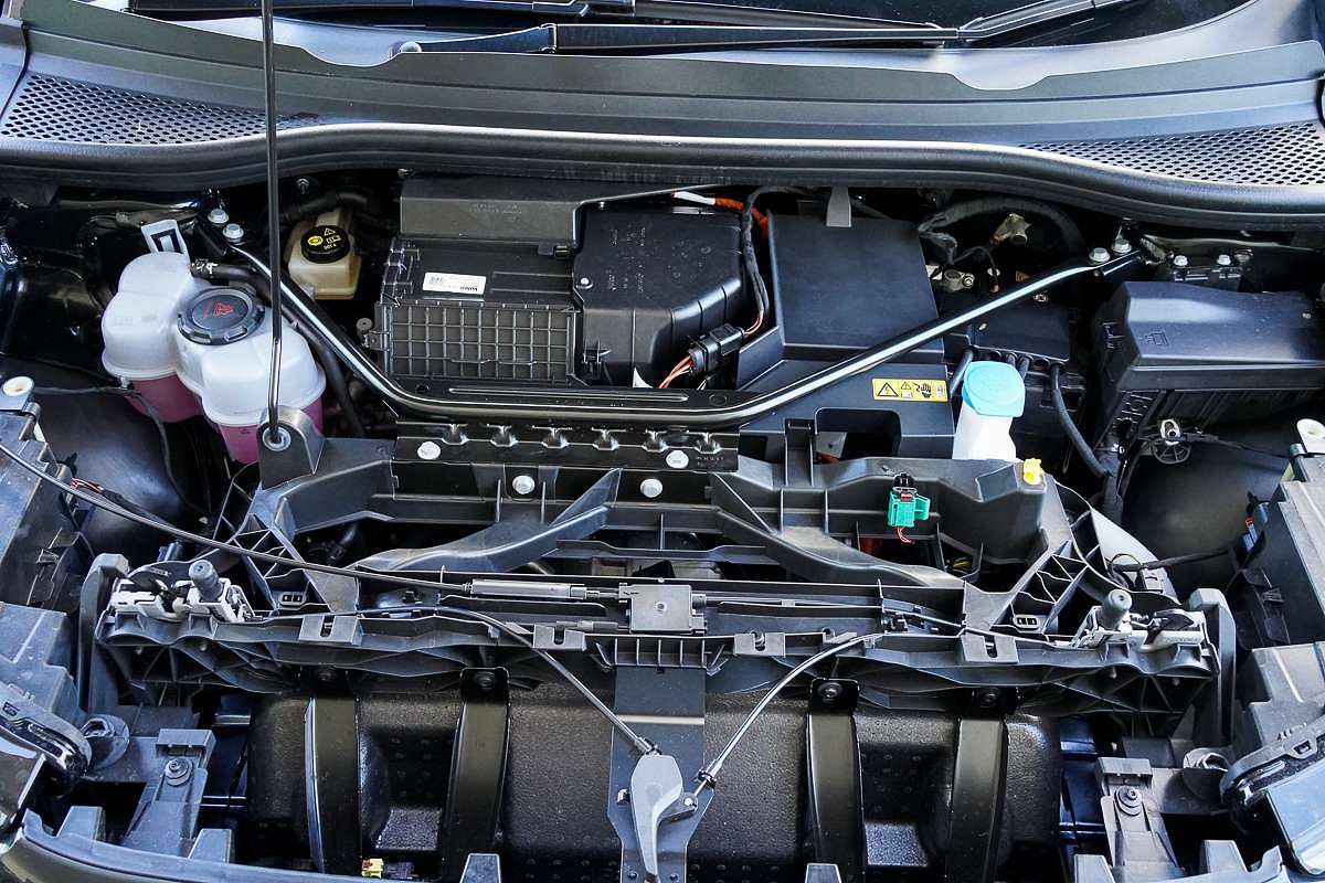 2024 Audi Q4 e-tron 45 F4