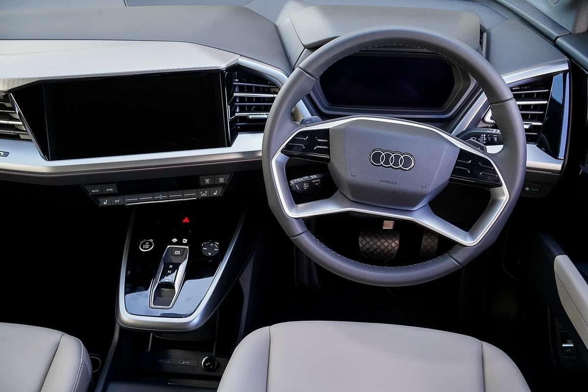 2024 Audi Q4 e-tron 45 F4