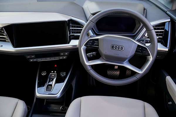 2024 Audi Q4 e-tron 45 F4