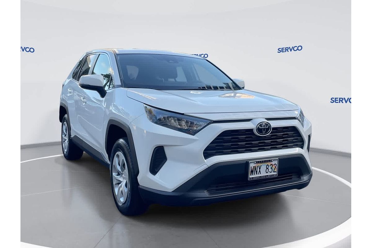 2022 Toyota RAV4 LE