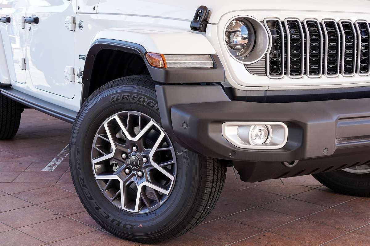 2024 Jeep Wrangler Unlimited Overland JL