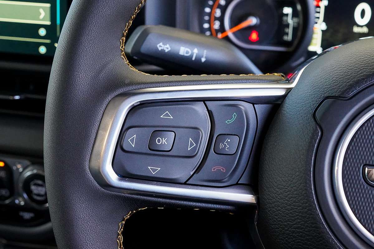 2024 Jeep Wrangler Unlimited Overland JL