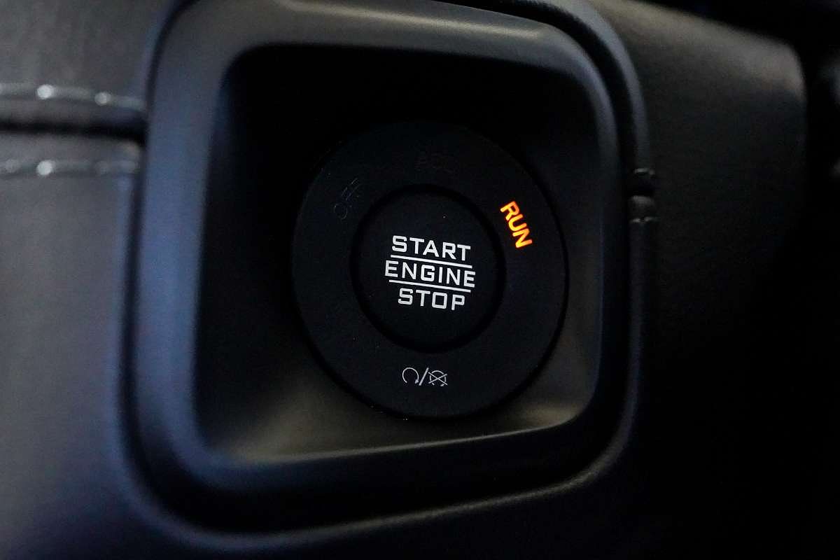 2024 Jeep Wrangler Unlimited Overland JL