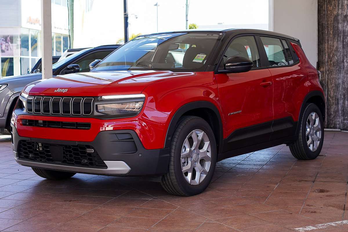 2024 Jeep Avenger Summit JJ