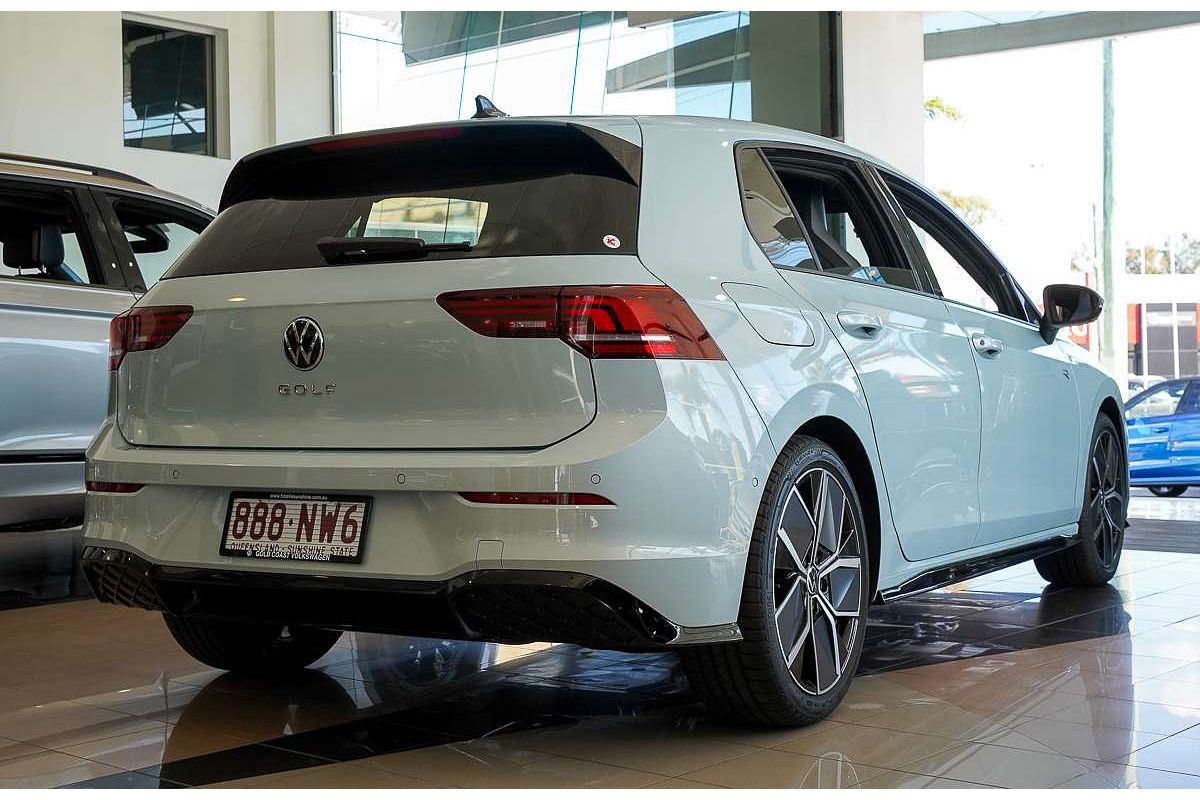 2025 Volkswagen Golf 110TSI R-Line 8.5