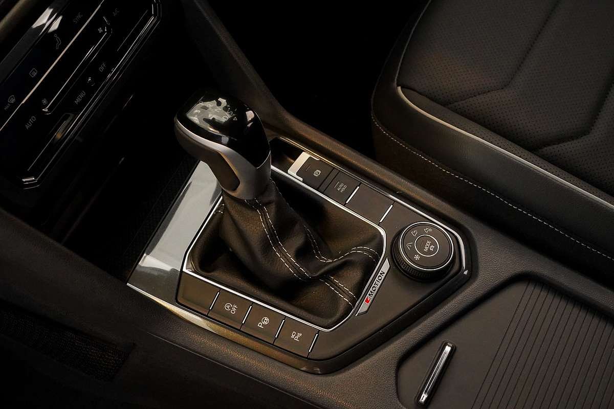 2024 Volkswagen Tiguan Wolfsburg Edition Allspace 5N