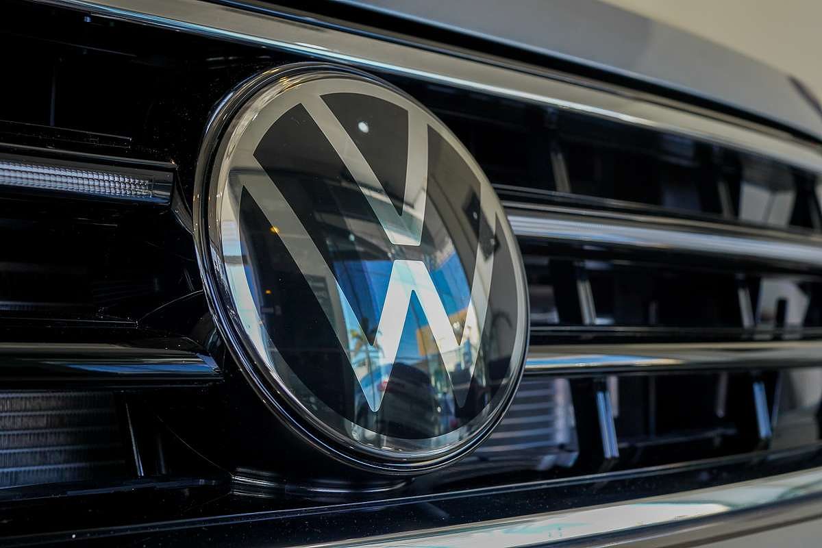 2024 Volkswagen Tiguan Wolfsburg Edition Allspace 5N