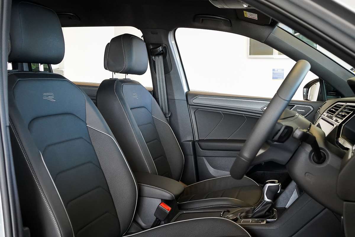 2024 Volkswagen Tiguan Wolfsburg Edition Allspace 5N