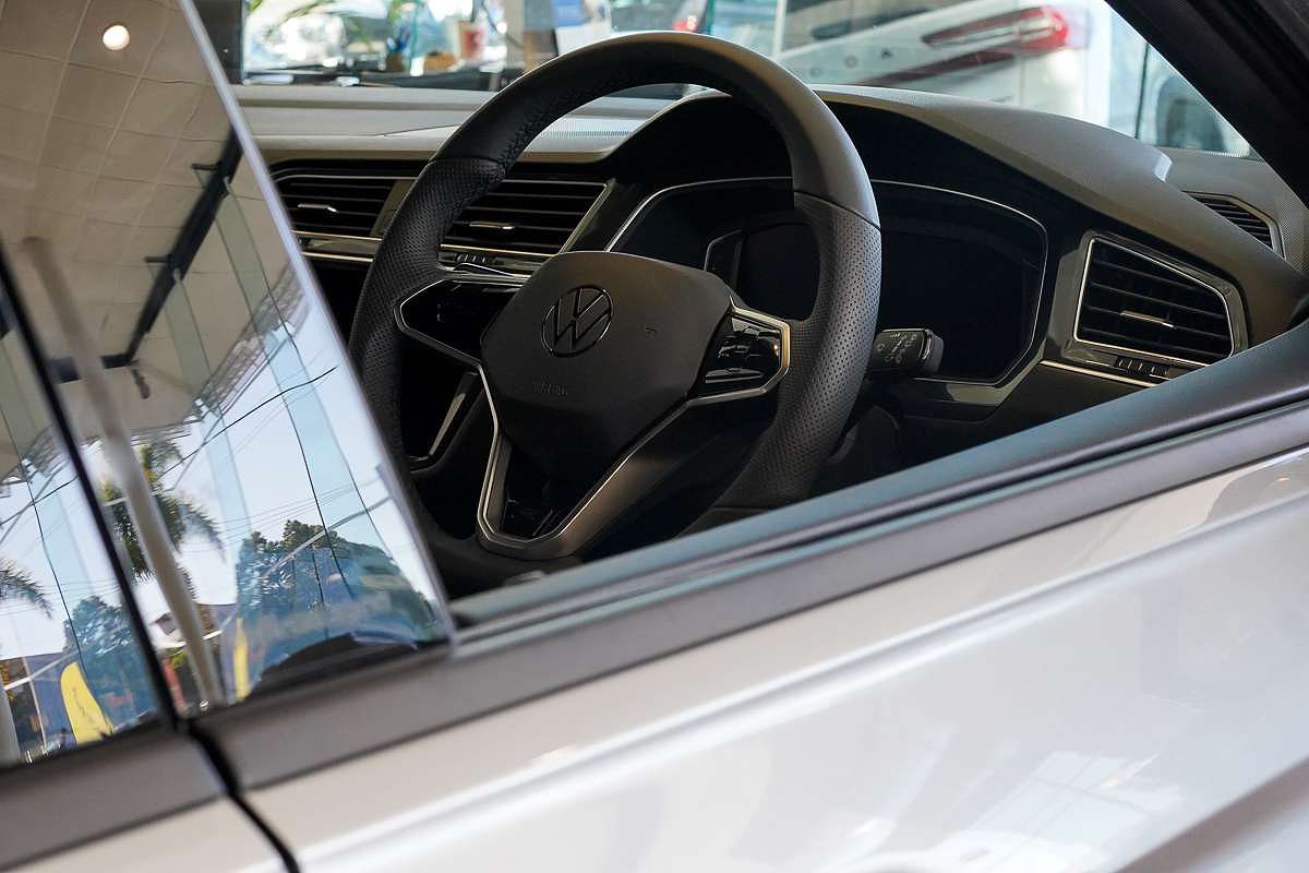 2024 Volkswagen Tiguan Wolfsburg Edition Allspace 5N