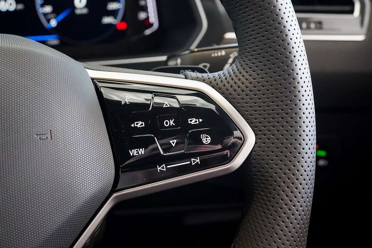 2024 Volkswagen Tiguan Wolfsburg Edition Allspace 5N