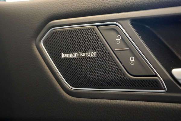 2024 Volkswagen Tiguan Wolfsburg Edition Allspace 5N