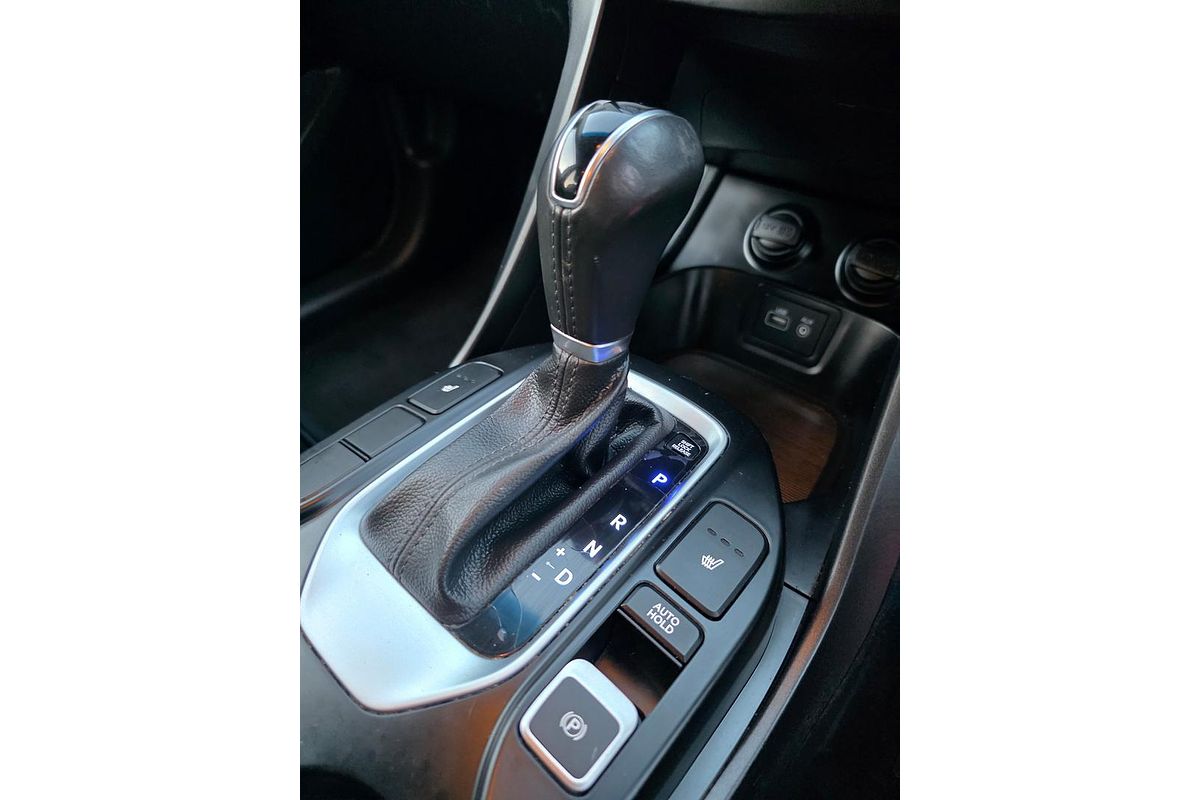 2017 Hyundai Santa Fe Active X DM5 Series II