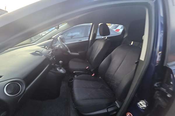 2013 Mazda 2 Neo DE Series 2