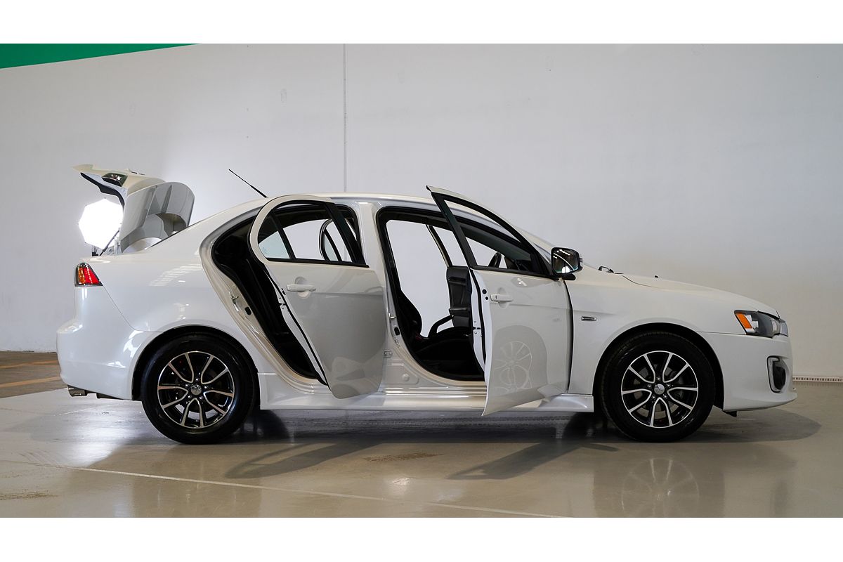 2017 Mitsubishi Lancer ES Sport CF