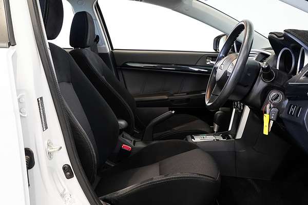 2017 Mitsubishi Lancer ES Sport CF