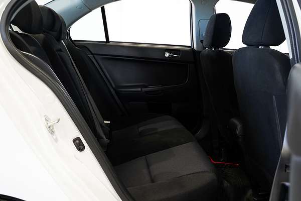 2017 Mitsubishi Lancer ES Sport CF
