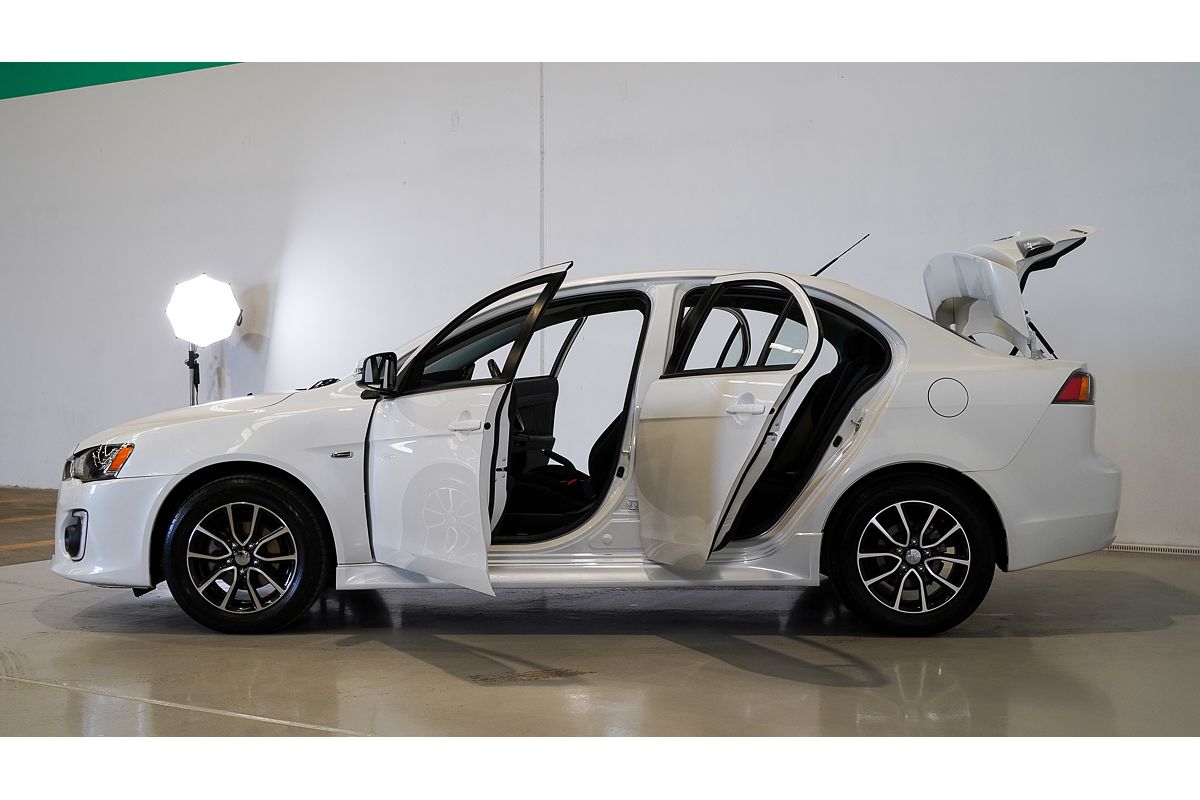 2017 Mitsubishi Lancer ES Sport CF