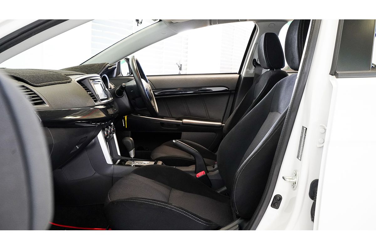 2017 Mitsubishi Lancer ES Sport CF