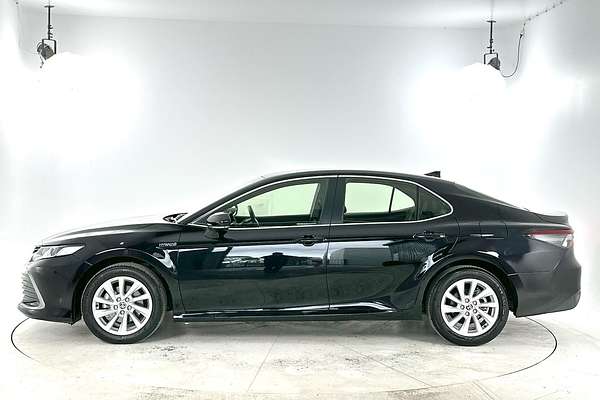 2024 Toyota Camry Ascent AXVH70R