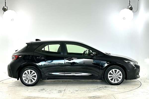 2023 Toyota Corolla Ascent Sport Hybrid ZWE219R