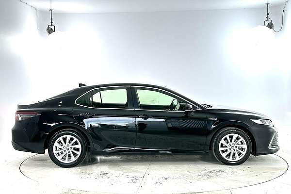 2024 Toyota Camry Ascent AXVH70R